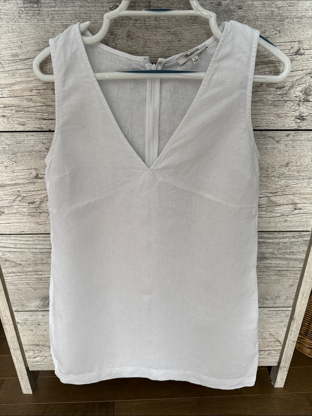 Madewell Sleeveless V-Neck Linen Dress